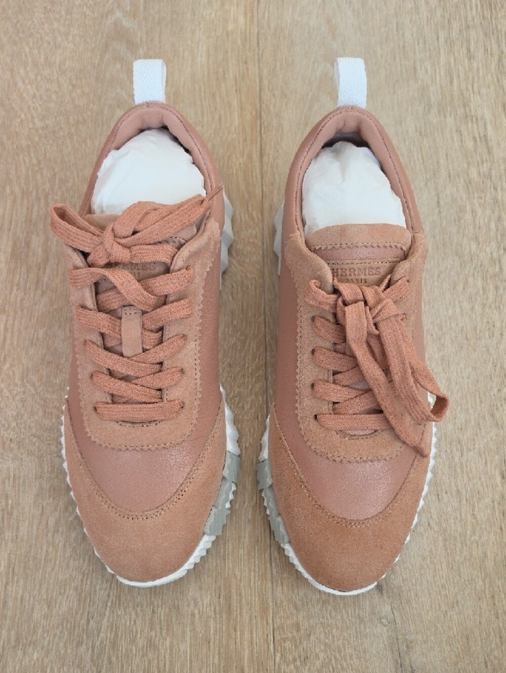 NWB Hermes Bouncing Sneakers - Picture 4 of 13
